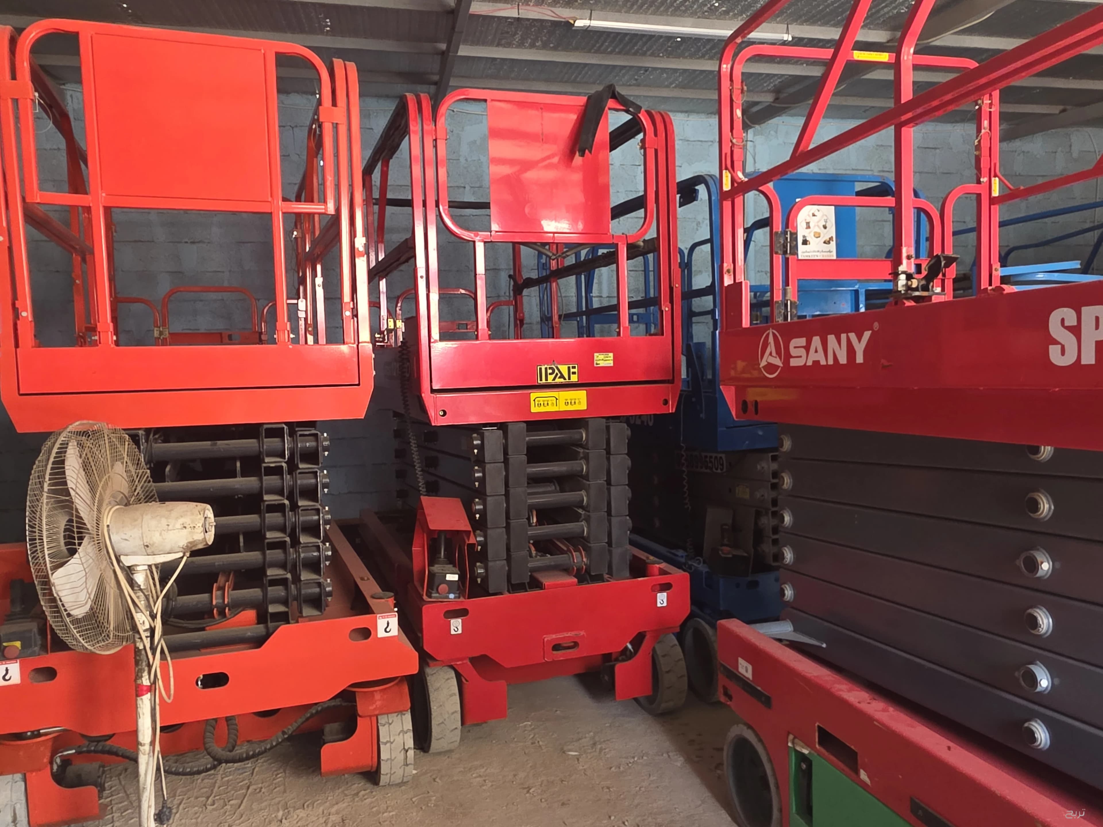 سيزر لفت للايجار جده ##تاجير سيزر لفت #Scissor lifts for rent 5