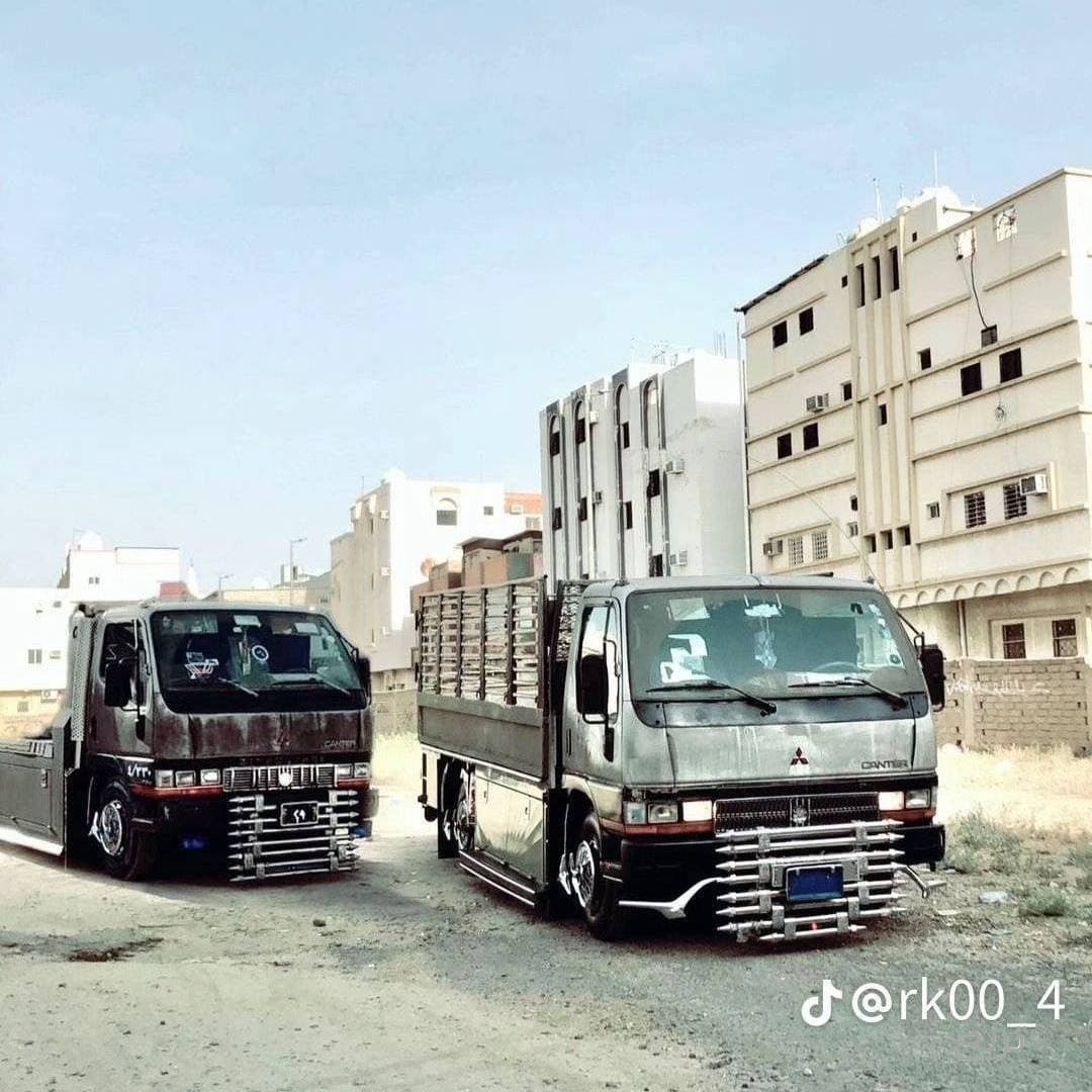 دينا طش اثاث قديم بالرياض 0507236883