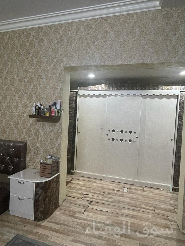شراء الاثاث المستعمل شرق الرياض 0533415663