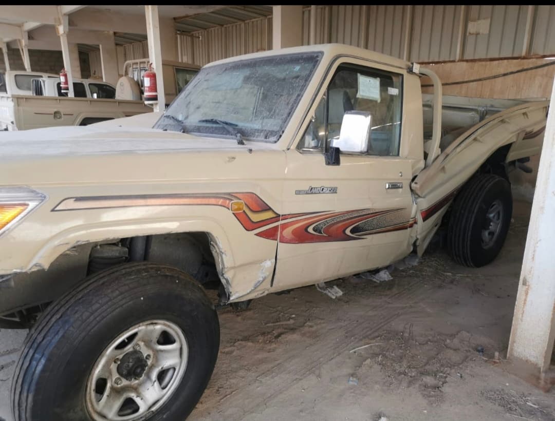 جيب شاص سعود٢٠١٥ سعودي للبع تشليح مصدوم