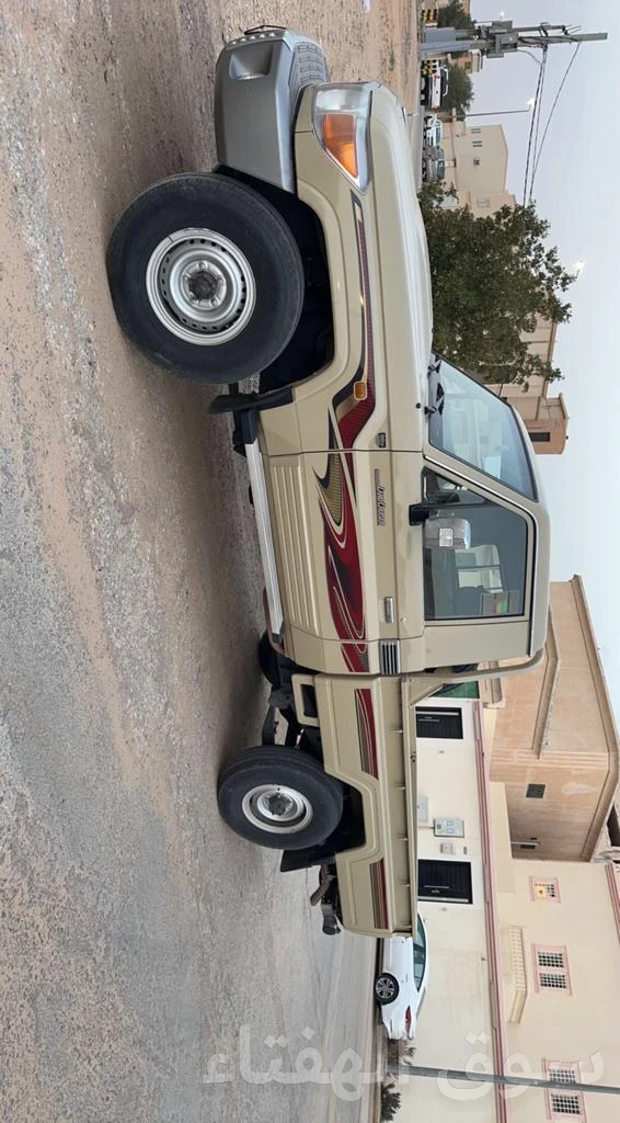 للبيع جيب شاص