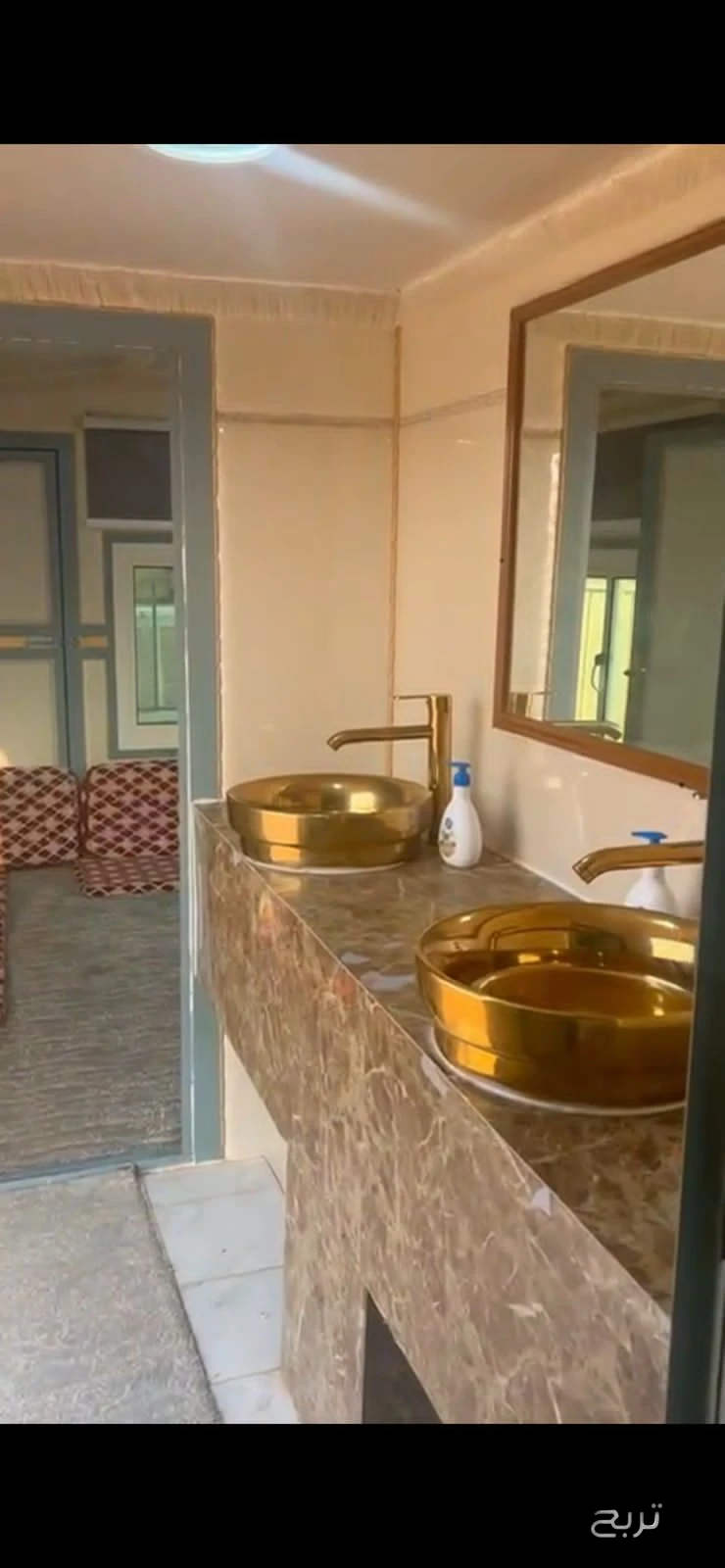 للبيع غرفة بحاله ممتازه