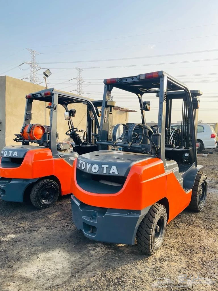 فوركلفت للإيجار الرياض | رافعات شوكية للإيجار بالرياض