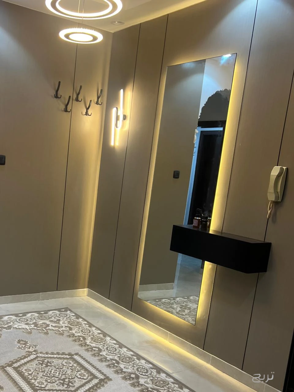 معلم دهانات وديكورات ورق جدران وترميمات عامه