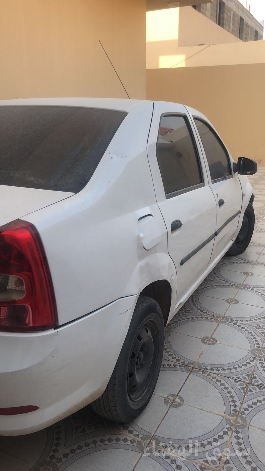 للبيع سياره رينو