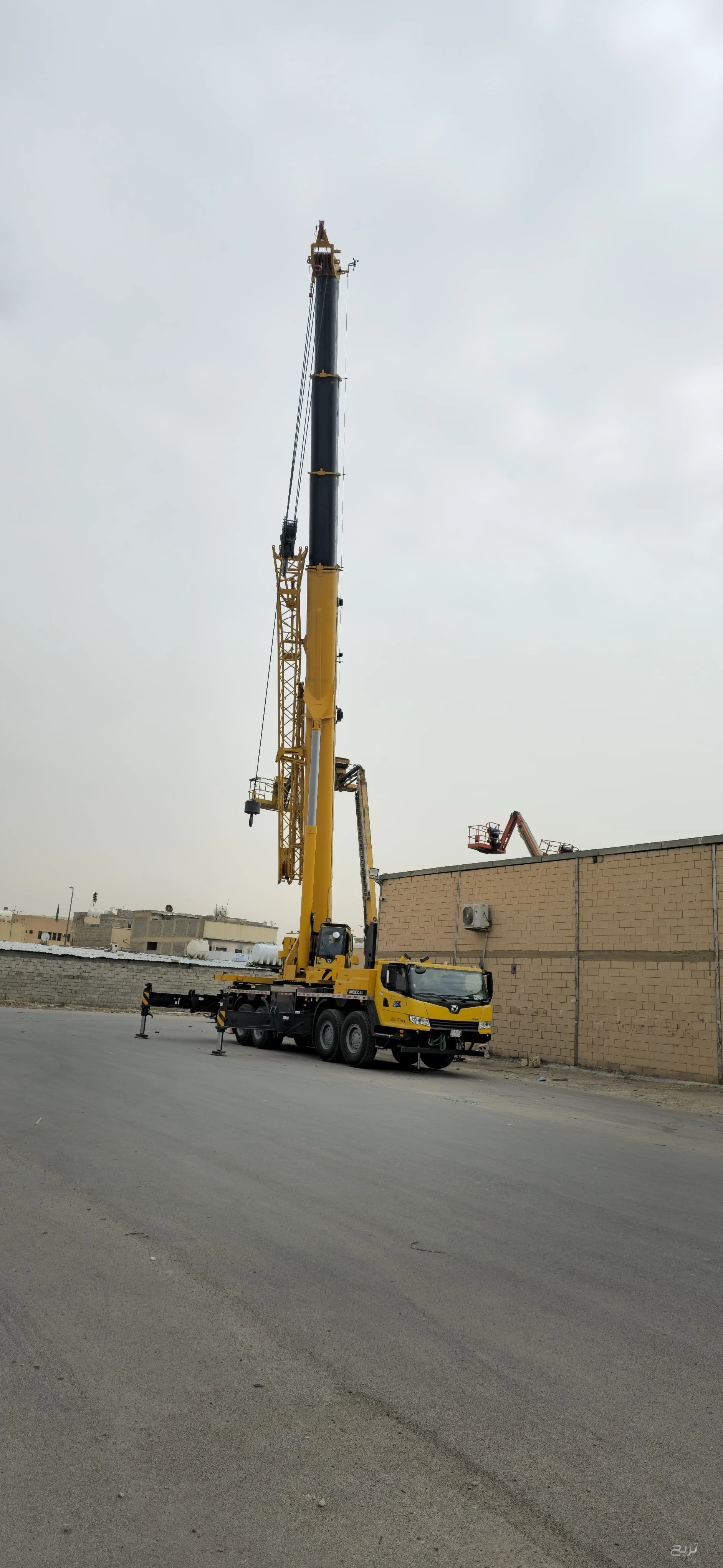سبيايدر لفت للايجار تأجير كرينات رافعات