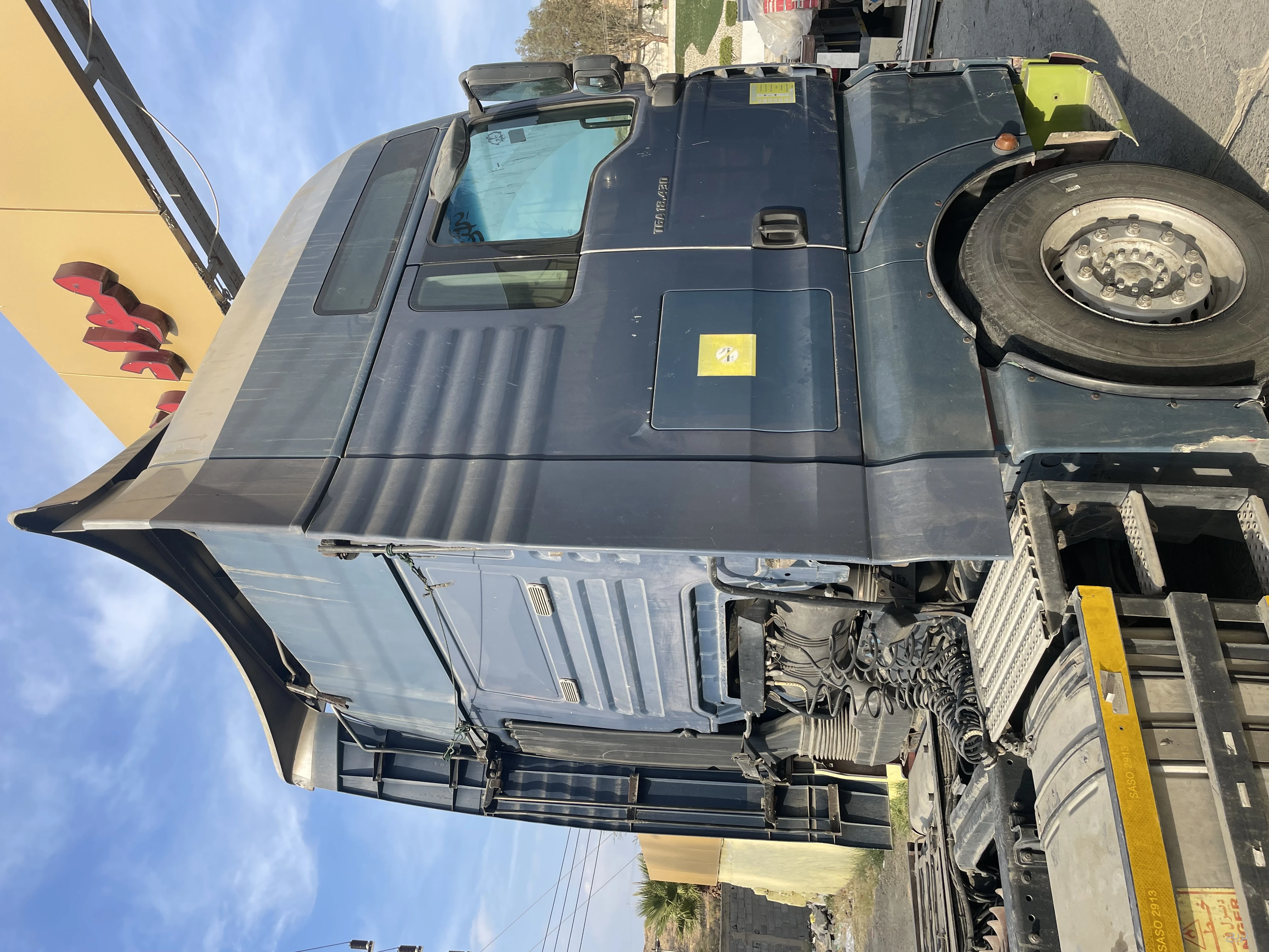 راس تريلا مان 2005 نقل خاص